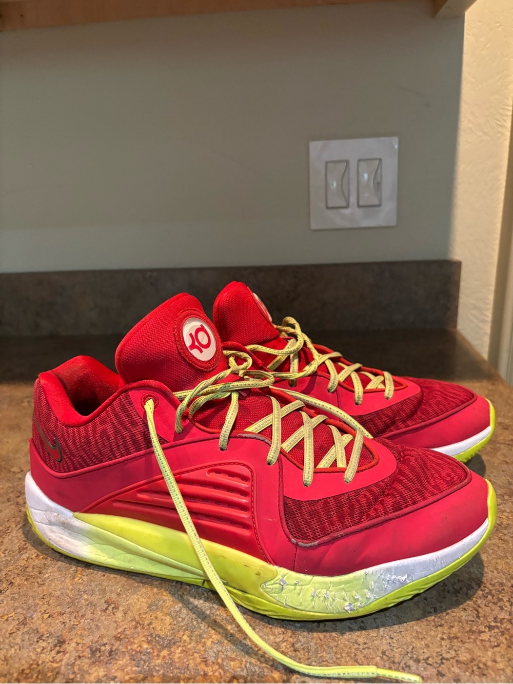 Nike KD Kevin Durant Basketball Shoes Sneakers